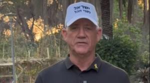 בני גנץ לאחר השתלת השיער צילום: 27א אופנה