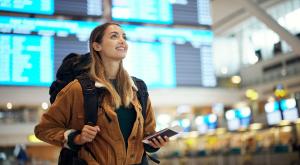 לאן טסים בפסח? צילום: PeopleImages.com - Yuri A,Shutterstock חדשות