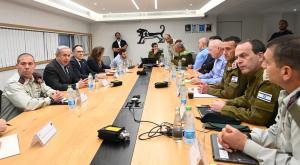 הערכת מצב בפיקוד מרכז צילום: חיים צח /לע"מ חדשות