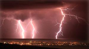 ברקים בחורף, אילוסטרציה צילום: Yossi Zamir,FLASH 90 חדשות