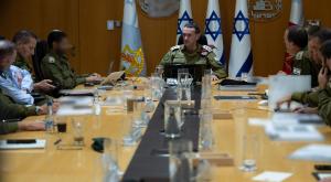 הרמטכ"ל בהערכת מצב ביטחונית בקרייה צילום: דובר  צה"ל ביטחון