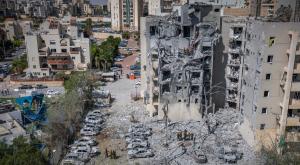 הפגיעה הישירה בבאר שבע |  צילום: Yonatan Sindel,Flash90 חדשות