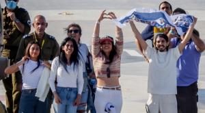 מתן צנגאוקר בהגעתו לבית החולים |  צילום: Yossi Zamir,Flash90 חדשות