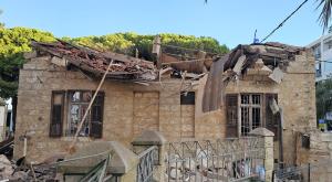 בית הכנסת בחיפה לאחר פגיעת הטיל צילום: ללא המגזר