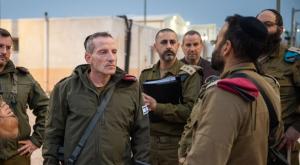 סגן הרמטכ"ל בביקור בחטיבה החרדית צילום: דובר צה"ל חדשות