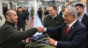 ראש הממשלה נתניהו עם המגוייסים החדשים צילום: חיים צח/ לע״מ חדשות