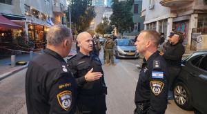 כוחות הביטחון בזירת האירוע צילום: דוברות המשטרה חדשות