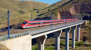 רכבת בספרד צילום: WINDCOLORS,Shutterstock חדשות