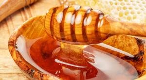 דבש, צילום: Valentyn Volkov,Shutterstock חדשות
