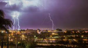 סופות רעמים צילום: Orr Matzkin,Shutterstock תחזית מזג האוויר