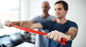 טיפולי פיזיוטרפיה מהבית, צילום: PeopleImages.com - Yuri A,Shutterstock כדאי לדעת