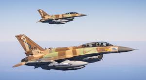 מטוס "סופה" יקבל חליפת הגנה צילום: דובר צה"ל חדשות