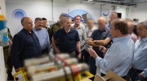 מנכ"ל משרד הביטחון בסיור ברפאל צילום: אגף דוברות וקשרי ציבור במשרד הביטחון חדשות