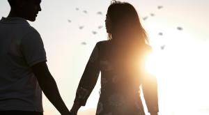 לראות מעבר לסערה: סוד הריפוי הזוגי צילום: PeopleImages,Shutterstock יחסים