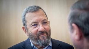 אהוד ברק חוזר צילום: Yonatan Sindel/Flash90 חדשות