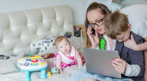 מולטיטסקינג בחגים צילום: shutterstock לייף סטייל