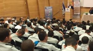 השר בנט באוניברסיטת בר אילן צילום: דוברות שר החינוך חדשות