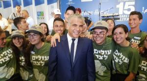 יאיר לפיד והעולים החדשים צילום: דוברות חדשות