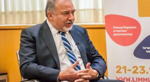 מייעץ לנתניהו. ליברמן צילום: רומן יאנושבסקי חדשות