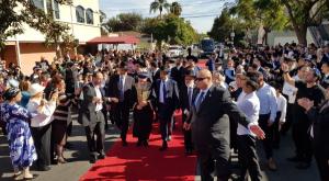 הרב יוסף בקבלת פנים בלוס אנג'לס צילום: דוברות הרבנות הראשית חדשות