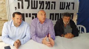 יוגב במאהל המחאה צילום: מועצה אזורית שומרון חדשות