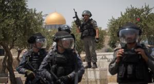המתיחות בהר נמשכת. שוטרים בהר הבית צילום: פלאש 90. הדס פרוש חדשות