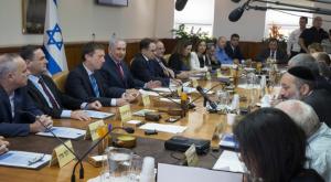 קוראים לבניה בחברון. שרי הממשלה ונתניהו צילום: פלאש 90. עמית שבי דעות