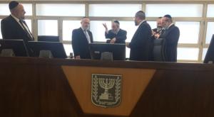 בית דין רבני. למצולמים אין קשר לכתבה צילום: דוברות בתי הדין חדשות