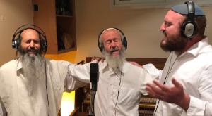 שלושת הזמרים בהקלטות השיר צילום: שמואל ספטימוס מוזיקה