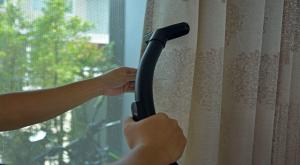 לא תאמינו איזה ריח יש בוילון צילום: Stocker,Shutterstock לייף סטייל