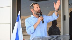 ישראל גנץ צילום: שחר כהן דוברות בנימין התיישבות