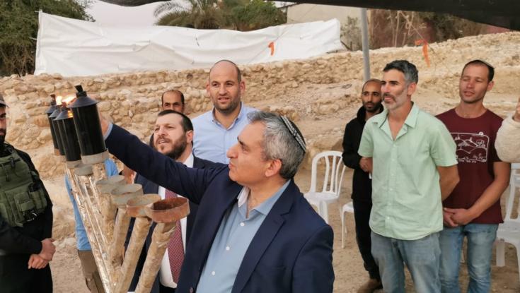הדלקת נרות בארמונות החשמונאים עם שר המורשת ועם השר המיועד
