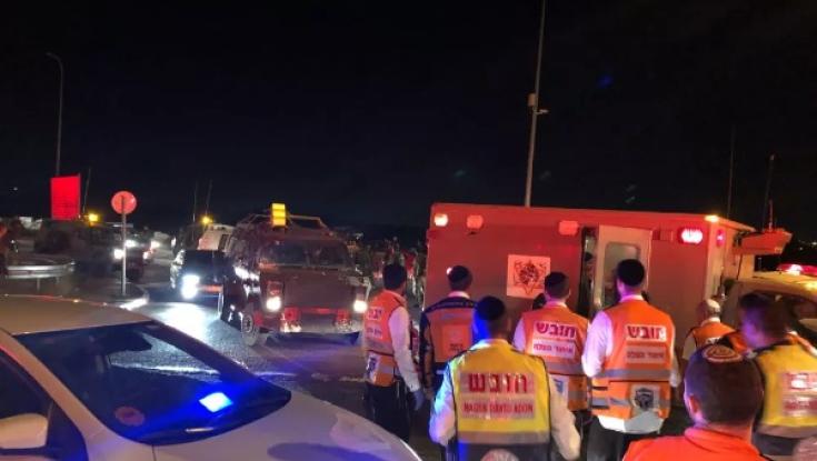 פיגוע ירי ליד עופרה: 7 פצועים. האישה ההרה יולדה בהצלחה