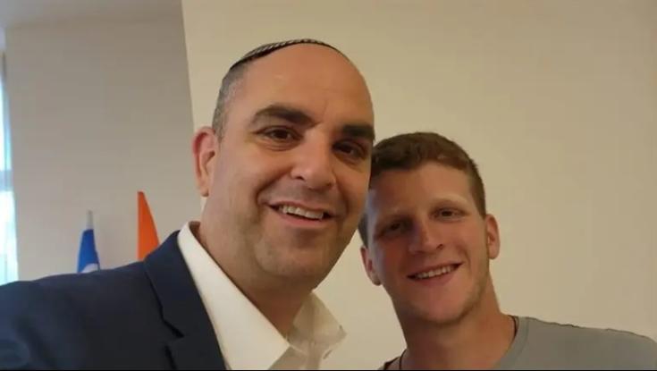 בנה של העיתונאית עפרה לקס נהרג בקרבות