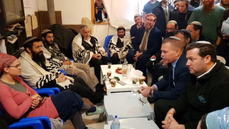 השר ארדן ליעל שבח: "מתנצל שנזכרנו רק עכשיו"