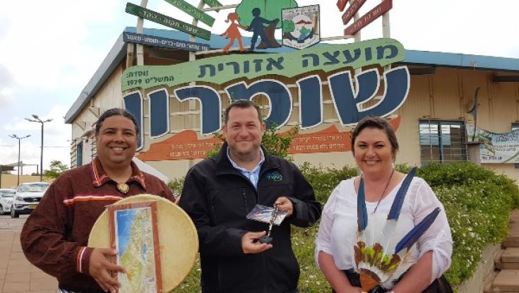 צפו: אינדיאנים בשומרון