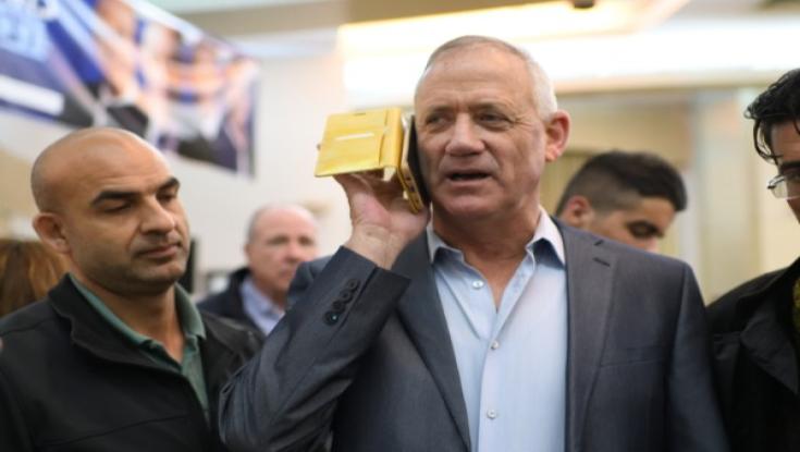סקר חדש: גנץ בירידה. זהות וגשר כף המאזניים בין הגושים