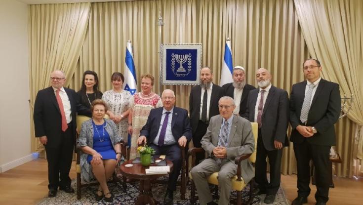 בין זוכי פרס ליישום הלכה: אביו של הרב איתם הנקין הי"ד והרב רימון
