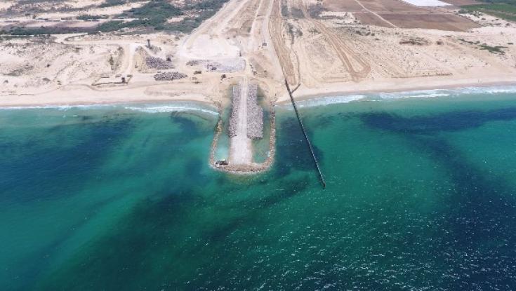 תמונות ראשונות מהמכשול הימי ברצועת עזה