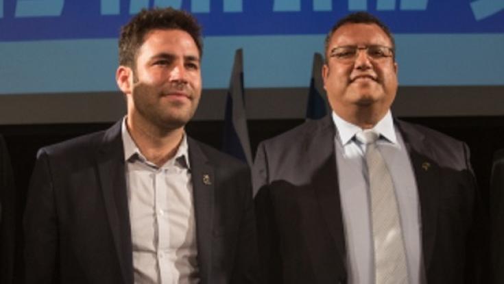 הגיעו למשטרה: "העונש של זיוף של מודעות בחירות הוא עד 7 שנות מאסר"