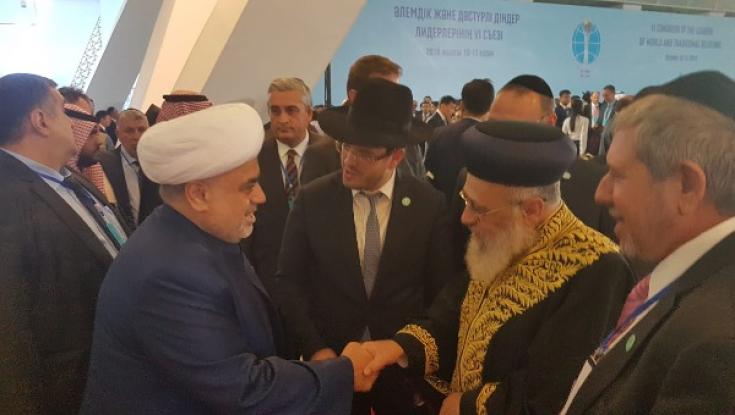 הרב יוסף נזף במנהיגי הדתות בכנס מיוחד: "שתיקה מהווה הזדהות עם הטרור"