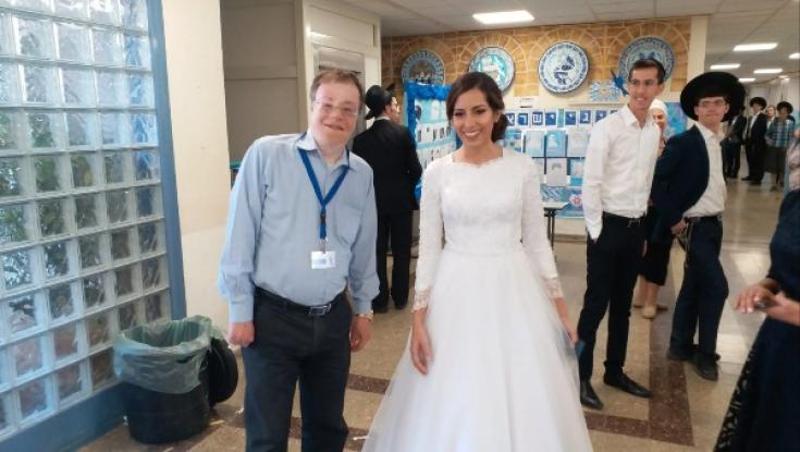 גם ביום חופתה: הכלה שמימשה את זכותה הדמוקרטית