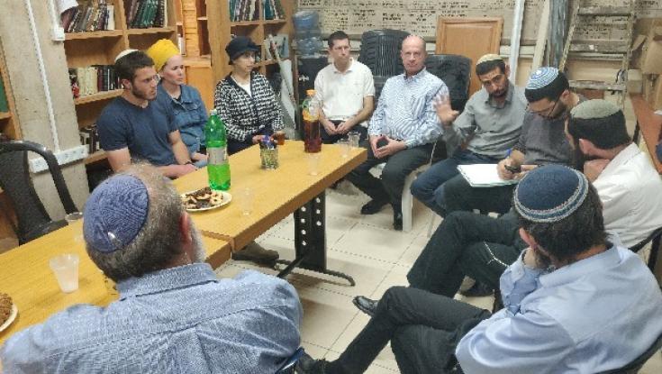 מחליפו של הרב אטינגר לכיפה: "כשהרב אלי סדן פנה אליי לאחר הרצח מיד עניתי 'הנני'"