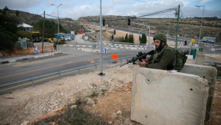 פצועה במצב בינוני בצומת גבעת אסף בתום מרדף אחר רכב פלסטיני חשוד
