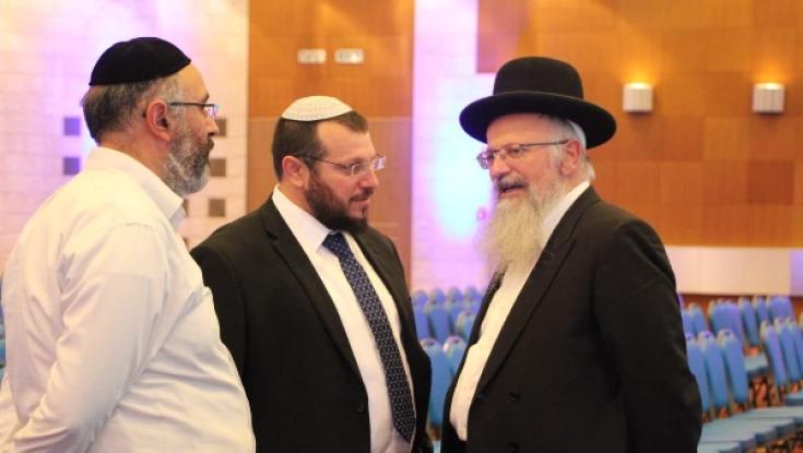בהשתתפות מאות רבנים: כנס האחדות נפתח