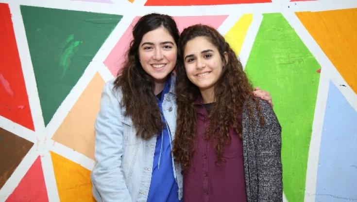 לבחור שירות לאומי עם משמעות: מדריך למתלבטת