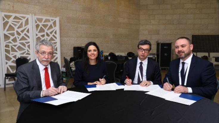 גל ההסתה הגדול ביותר &ndash; לאחר ההכרזה על העברת השגרירות