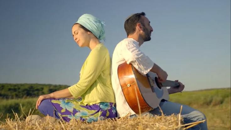 יונינה בשיר חדש  - קוראים לכם לצאת החוצה