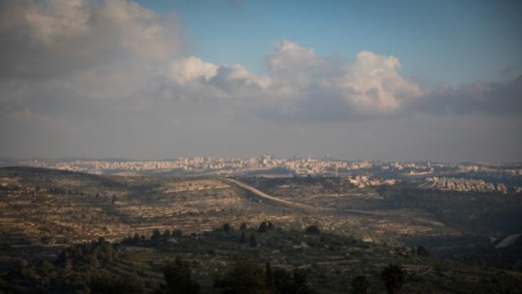 ירידה בטמפרטורות וטפטופים ברחבי הארץ: תחזית מזג האוויר