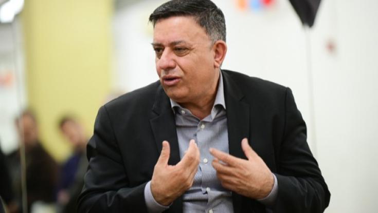 מודה ועוזב: אבי גבאי התנצל בפני ח"כ לשעבר איתן ברושי
